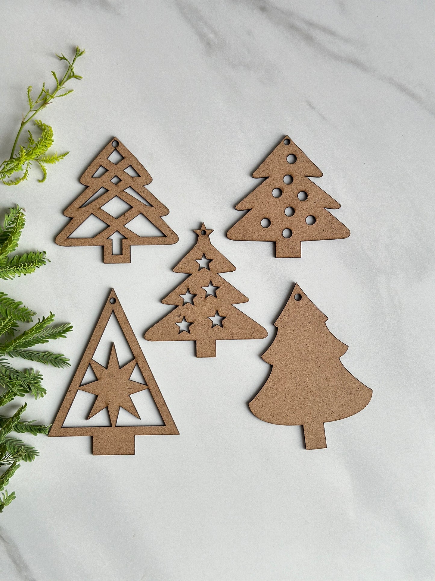 🎄 Christmas MDF Tree Combo – Set of 5 🎨
